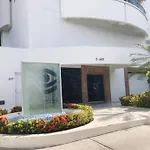 Estudio placentero con agua caliente y cerca a la playa