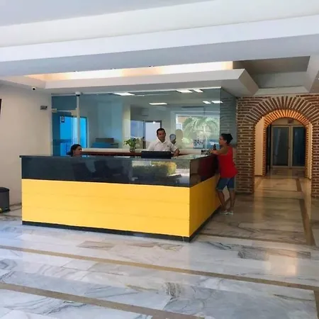 Estudio Placentero Con Agua Caliente Y Cerca A La Playa Apartamento *